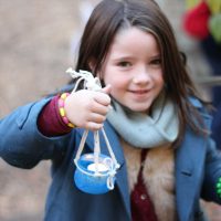 fete-hiver-enfant-lanterne